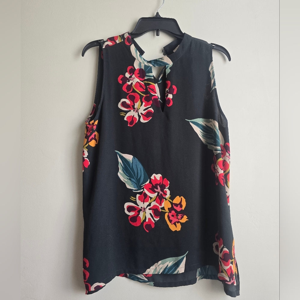 LOFT Black Floral Notch-Neck Sleeveless Shell